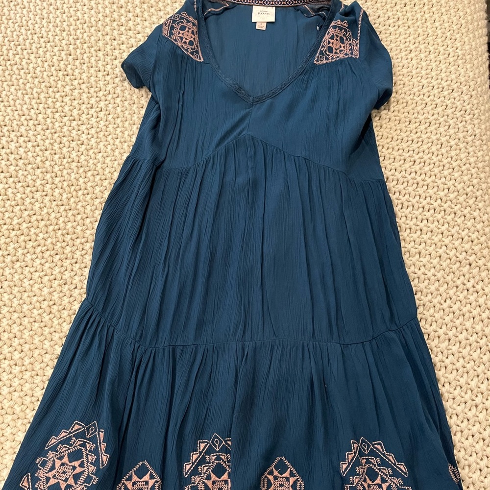 Knox rose dress with embroidery